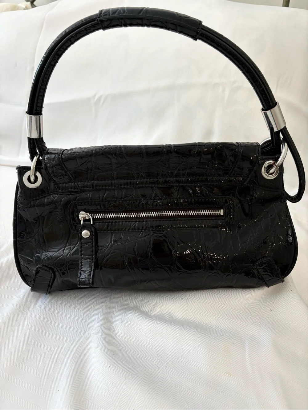 GUESS Black Patent Croc-Embossed Top-Handle Bag - Picture 2 of 3